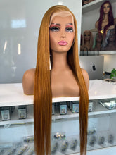 Load image into Gallery viewer, 30&quot; Ginger 13x4 Lace Front Wigs