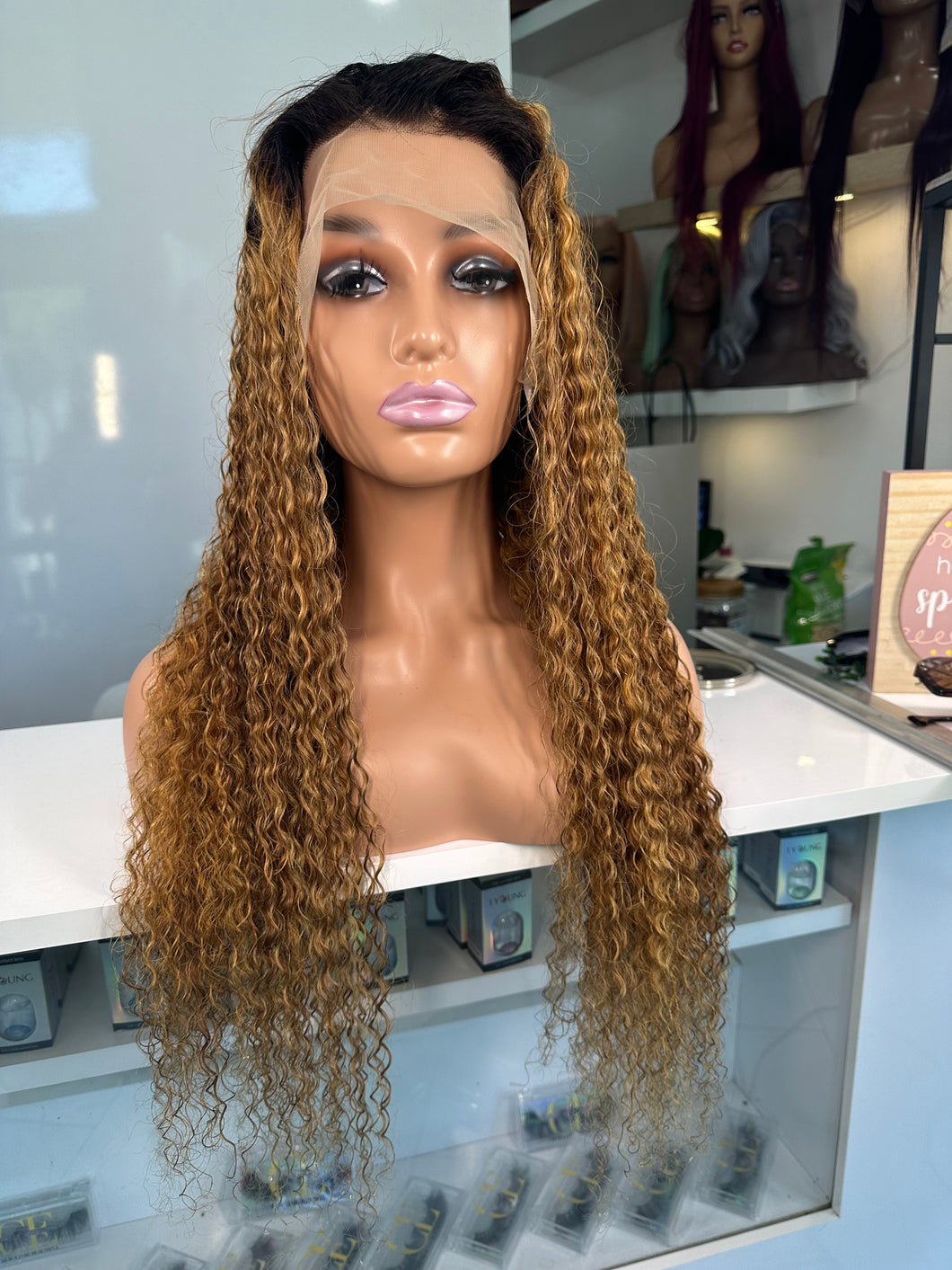 Dark blonde curly wig